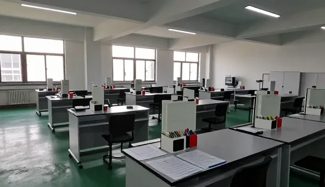 安全防护系统在运维服务中的发展趋势与实践路径